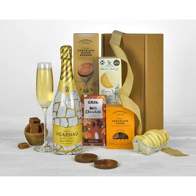 Sustainable Sparking wine and treats hamper